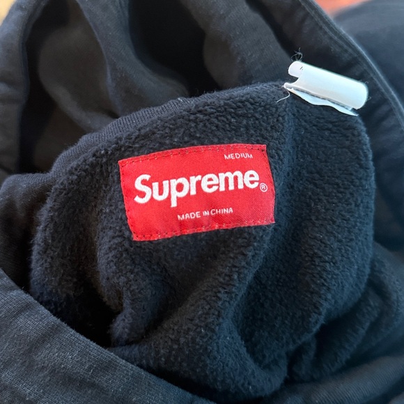 Supreme Kids Black and Orange Hoodie - Picture 5 of 6